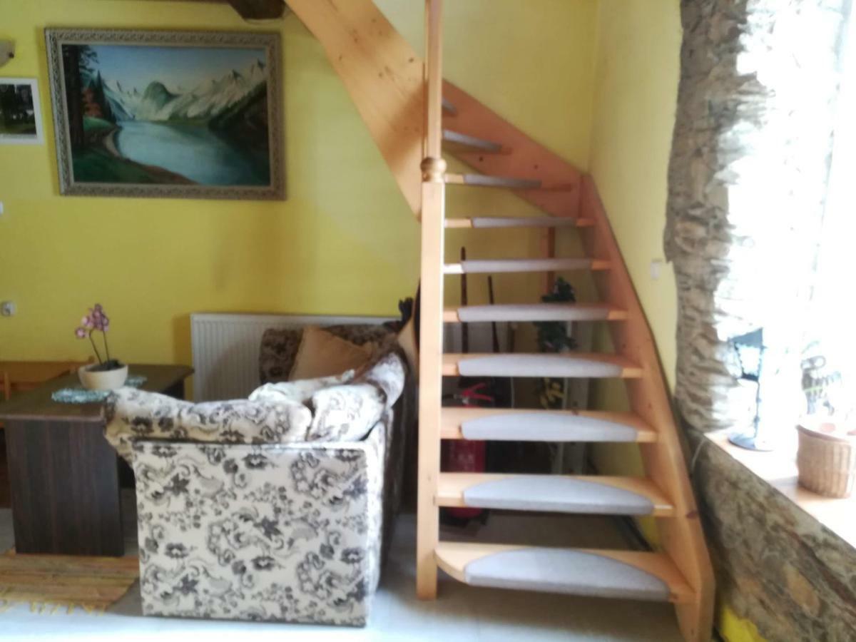 Private Svetluska Homestay *